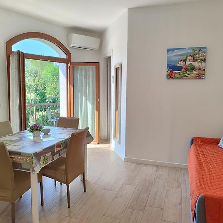 La Palma Apt Peschiera ペスキエーラ・デル・ガルダ エクステリア 写真