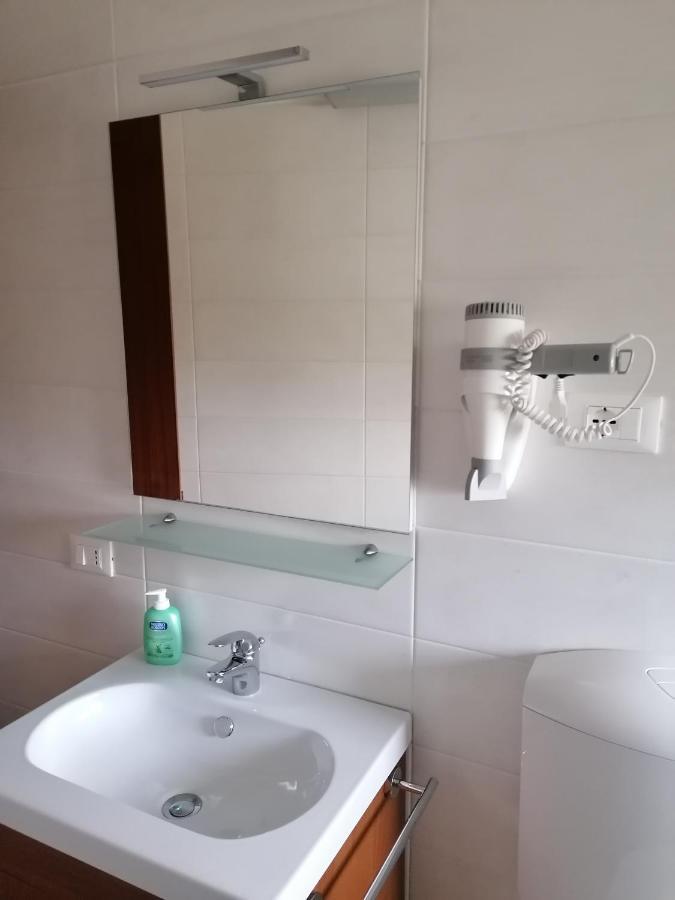La Palma Apt Peschiera ペスキエーラ・デル・ガルダ エクステリア 写真