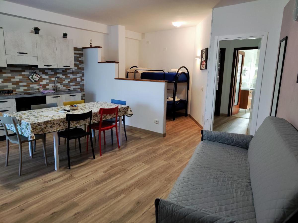 La Palma Apt Peschiera ペスキエーラ・デル・ガルダ エクステリア 写真
