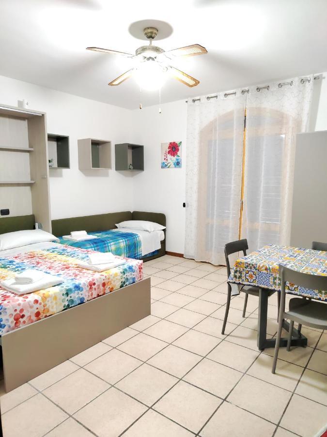 La Palma Apt Peschiera ペスキエーラ・デル・ガルダ エクステリア 写真
