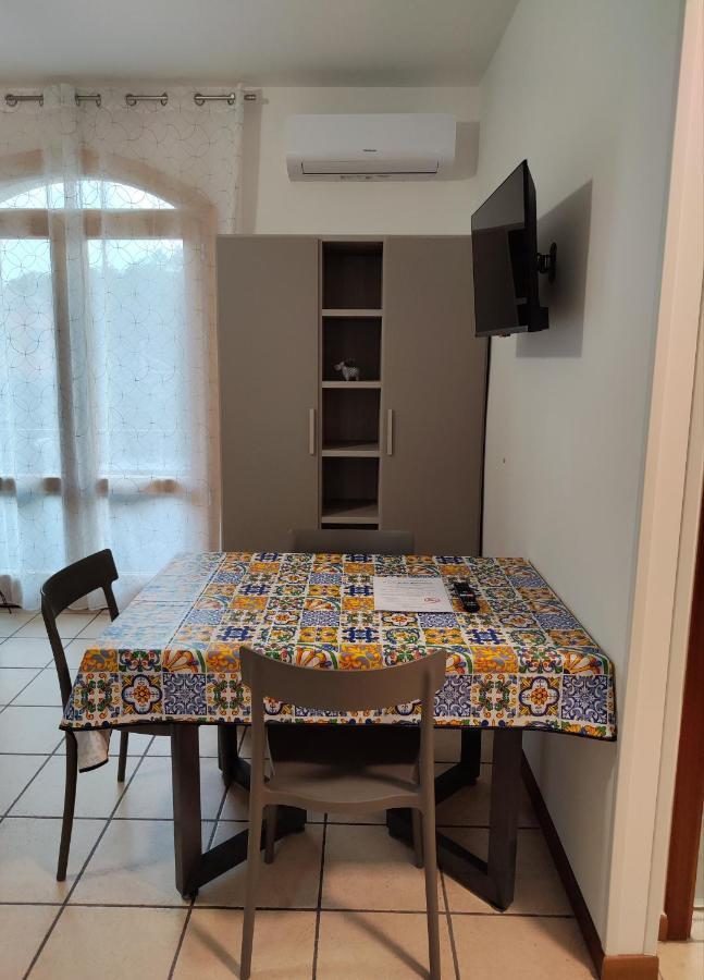 La Palma Apt Peschiera ペスキエーラ・デル・ガルダ エクステリア 写真